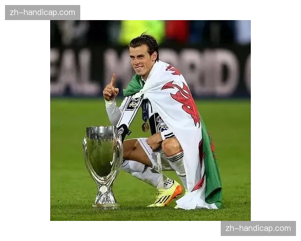 特写：新科状元卡梅伦·布林克抵达球队报到日的24小时