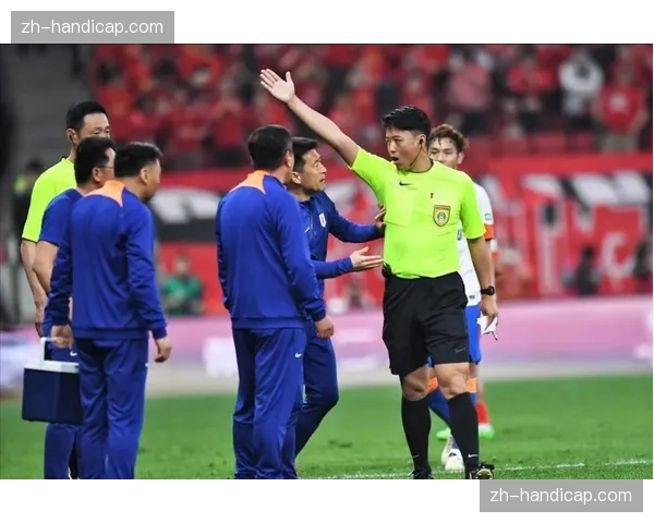 赛前发布会，山东泰山主帅崔康熙强调对阵国安将立足防守